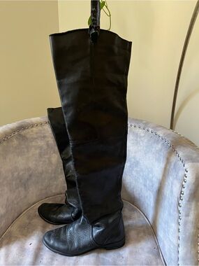Italian Genuine Leather Over The Knee Garter Boots Size 7